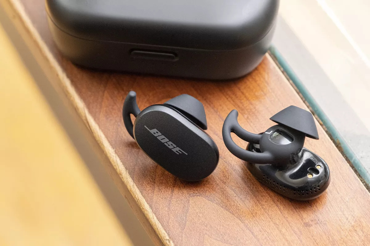 So sánh và đánh giá trải nghiệm Bose Sport Earbuds và Bose QuietComfort Earbuds